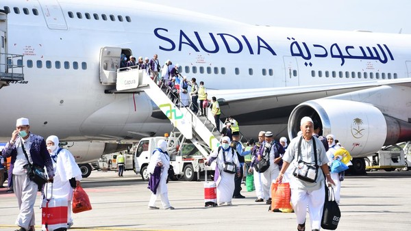 66 Ribu Lebih Jemaah Haji Tiba di Tanah Air